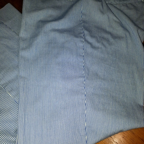 Ladies Talbots Crop Pants Size 10-- Blue/white - Picture 6 of 6
